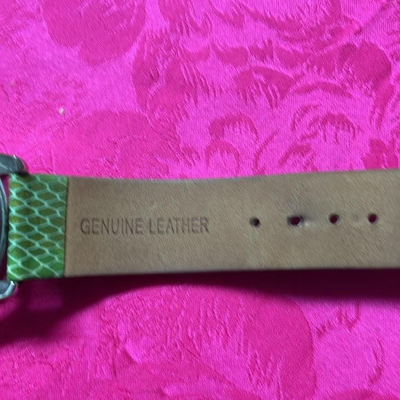 Isaac Mizrah Watch. - Picture 4 of 5